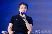 梦见光头艾摩星机器人卢玉坤：有些人形机器人公司用的摄像头就是把USB接口打胶固定，非常不稳定